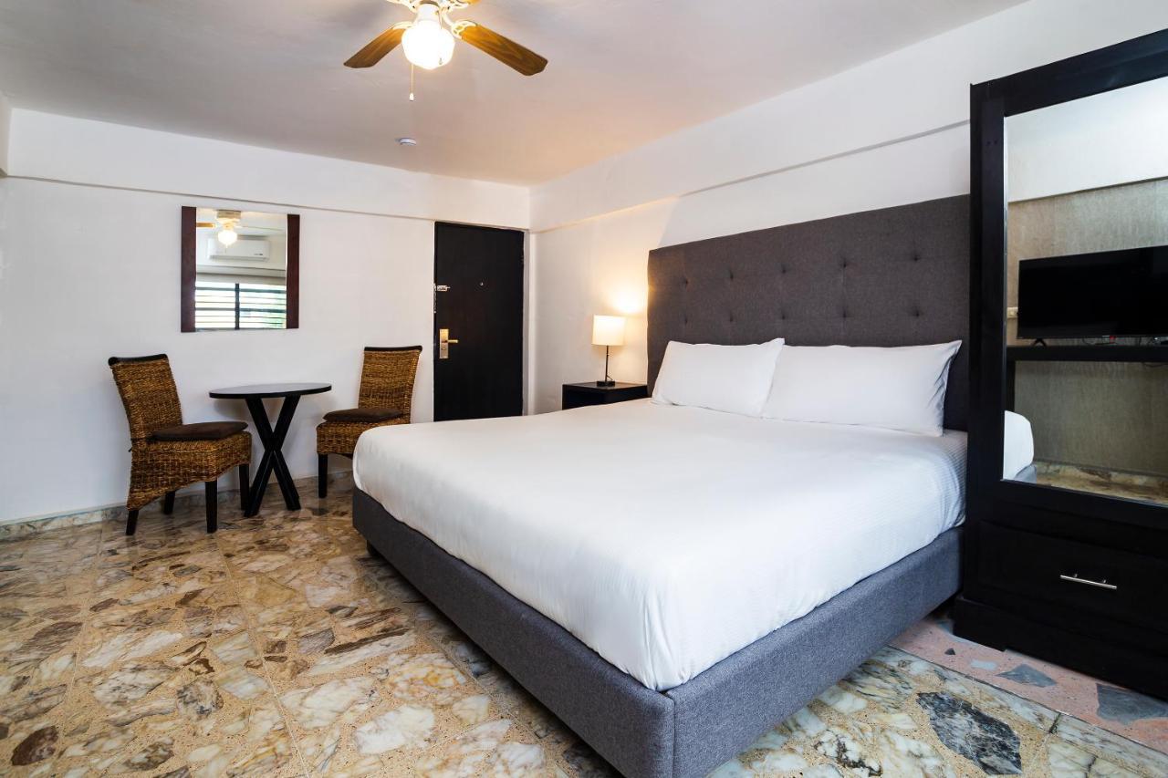 San Jose Suites Boutique Linares Eksteriør billede